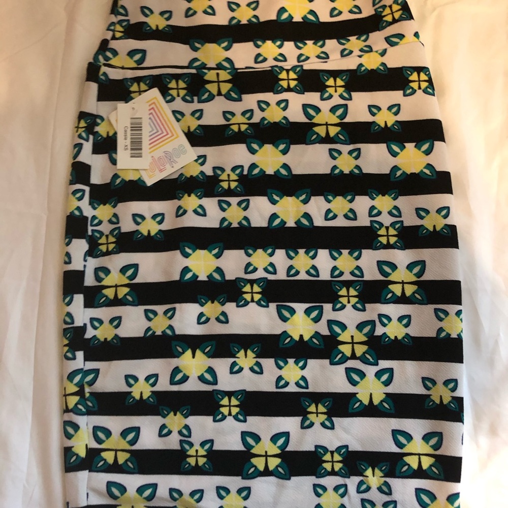 Lularoe Cassie xs